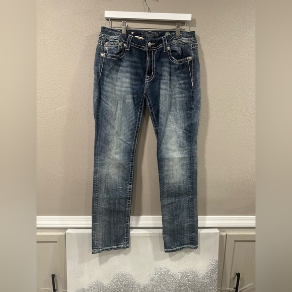 Miss Me Standard Easy Straight 29x31 - Picture 4 of 7